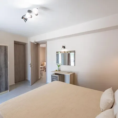 Casa Berlie * Κεραμειές